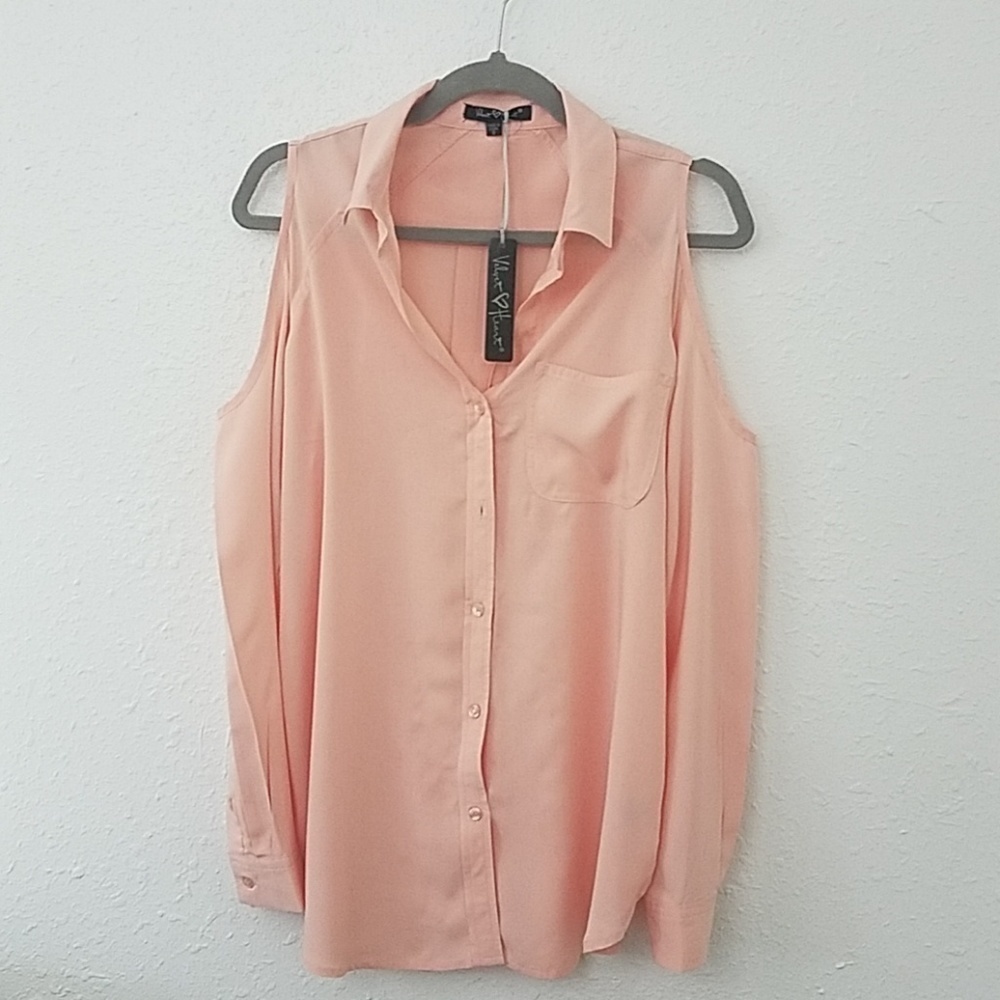 velvet heart Small rose cold shoulder blouse NWT
